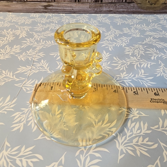 Pair of Vintage Yellow Depression Glass Etched Floral Candle Candlestick Holders - Picture 6 of 8